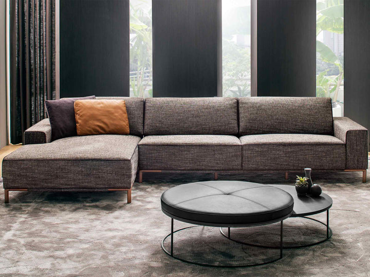 Gola Moon Sofa with Duo Pouf