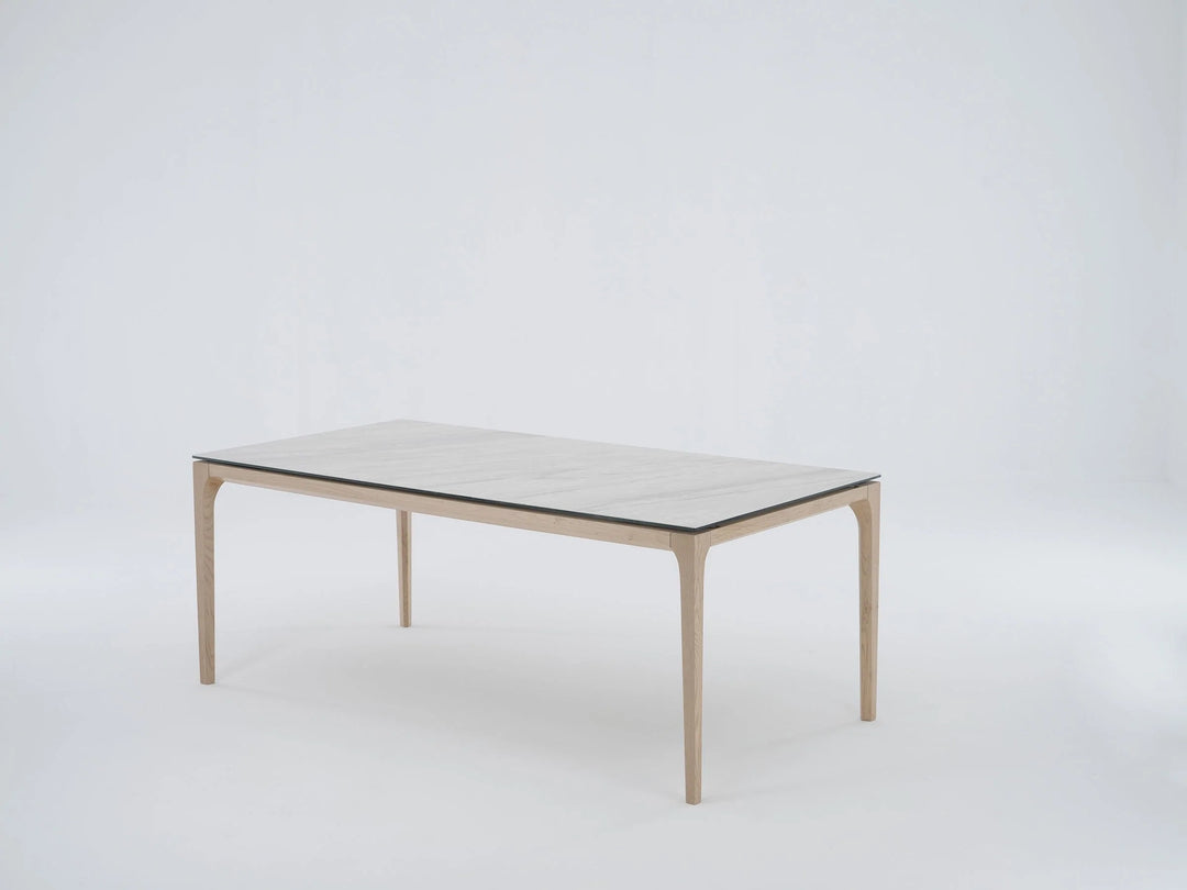 Kapet Extendable Table