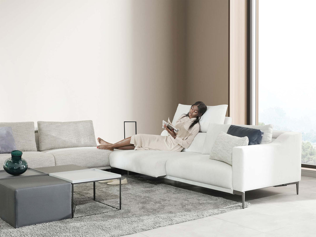 Milda Chaise Sofa